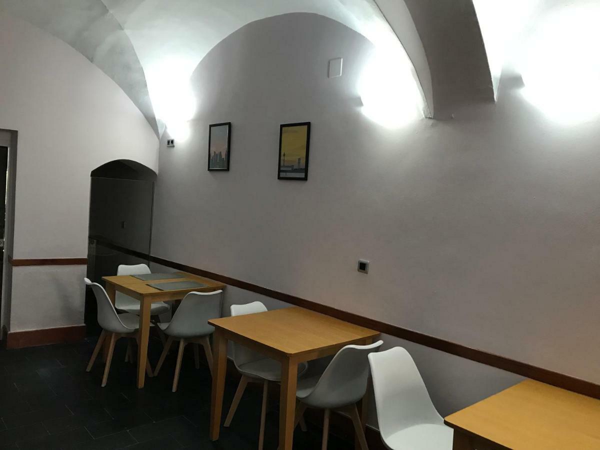 Albergue Las Veletas Caces エクステリア 写真