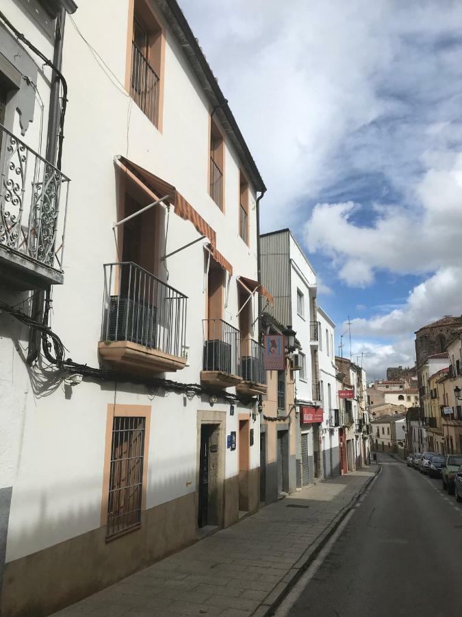 Albergue Las Veletas Caces エクステリア 写真