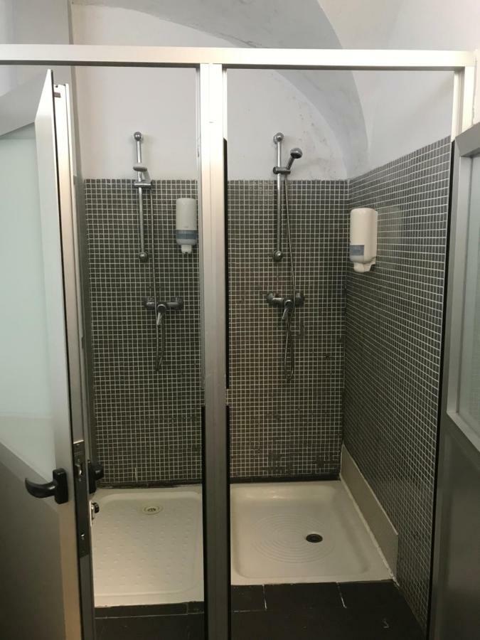 Albergue Las Veletas Caces エクステリア 写真